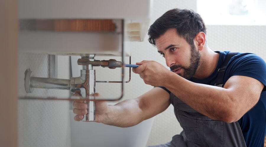 Local water heater installation in Rhode Island